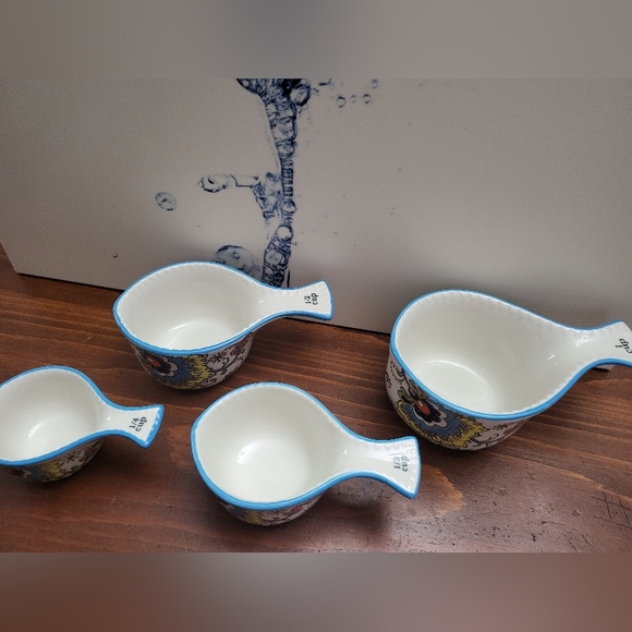 Dutch wax 4pc measuring cups - Picture 4 of 5
